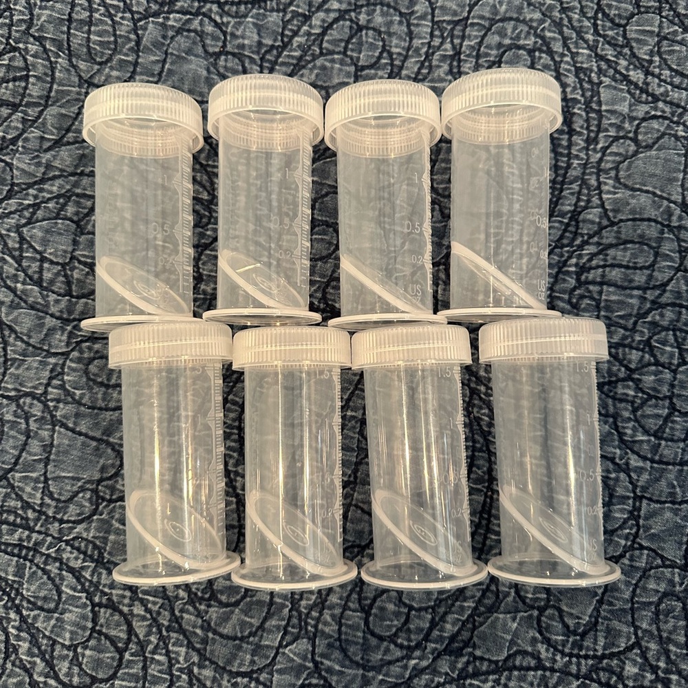 Maymom 1.5oz Colostrum & Milk Storage Bottles (8 count)